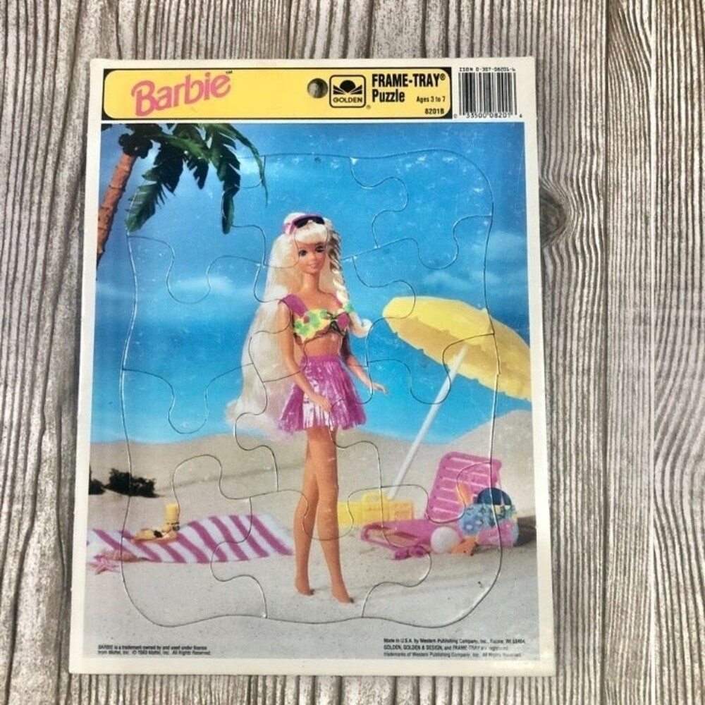 Vintage Barbie 1993 Beach scene tray puzzle